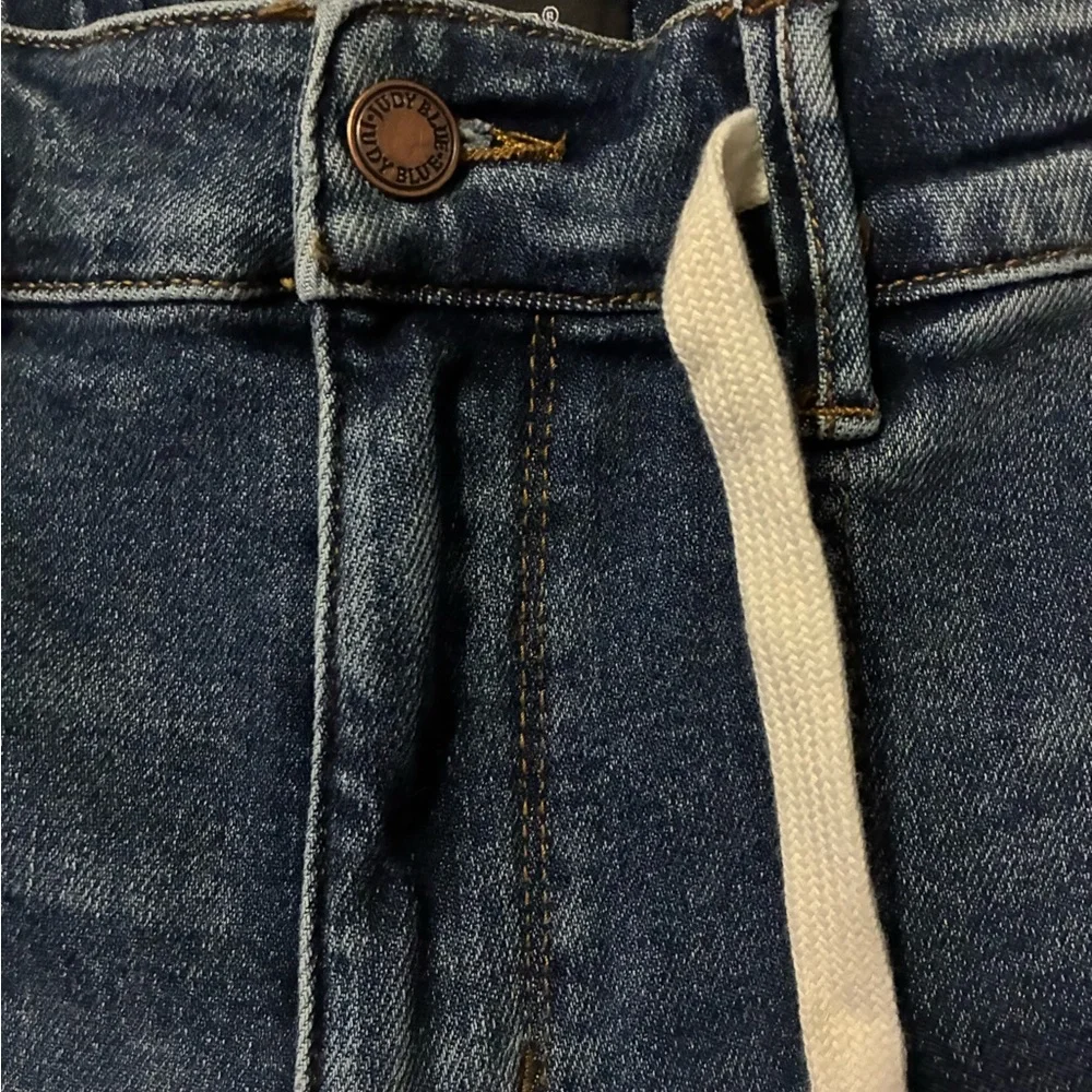Judy Blue High Rise Denim Jogger Jeans - Picture 8 of 9